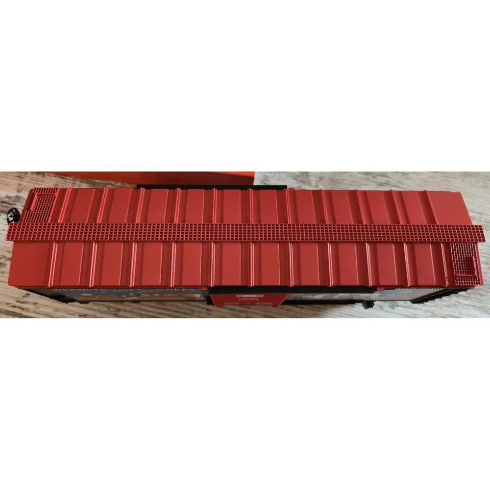 Lionel 6-39363 Peanuts Halloween Boxcar O Gauge NIB - Small Paint Chip